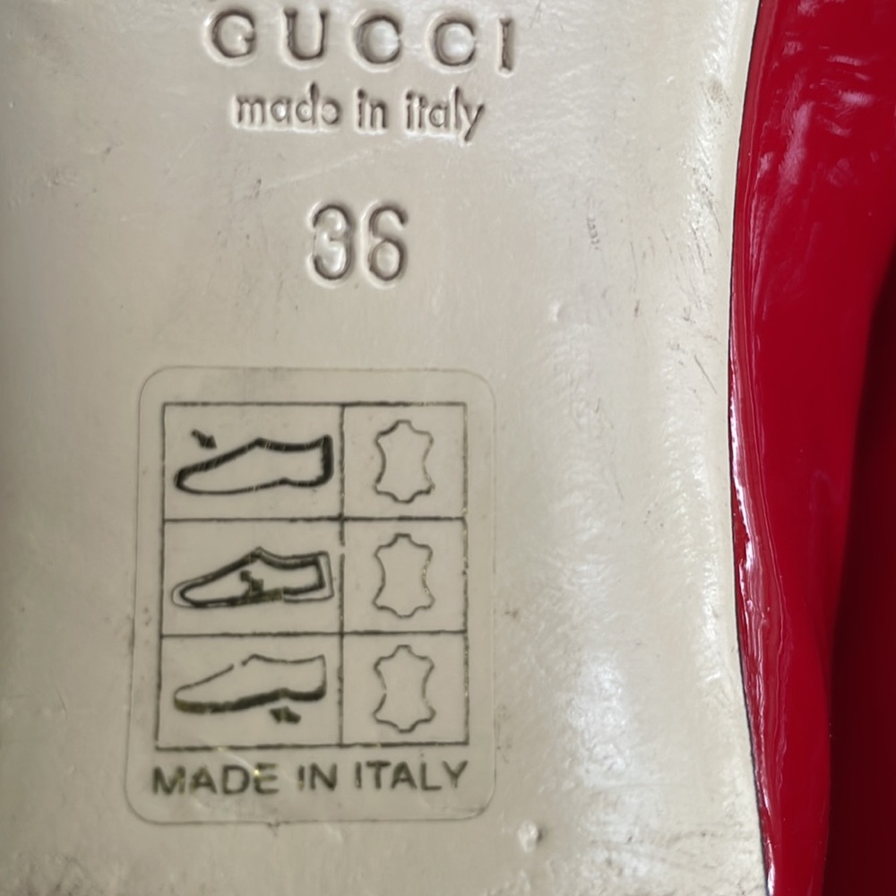 Dark red Gucci patent leather flats with sparkly ladybug 🐞 in the box - Picture 15 of 15